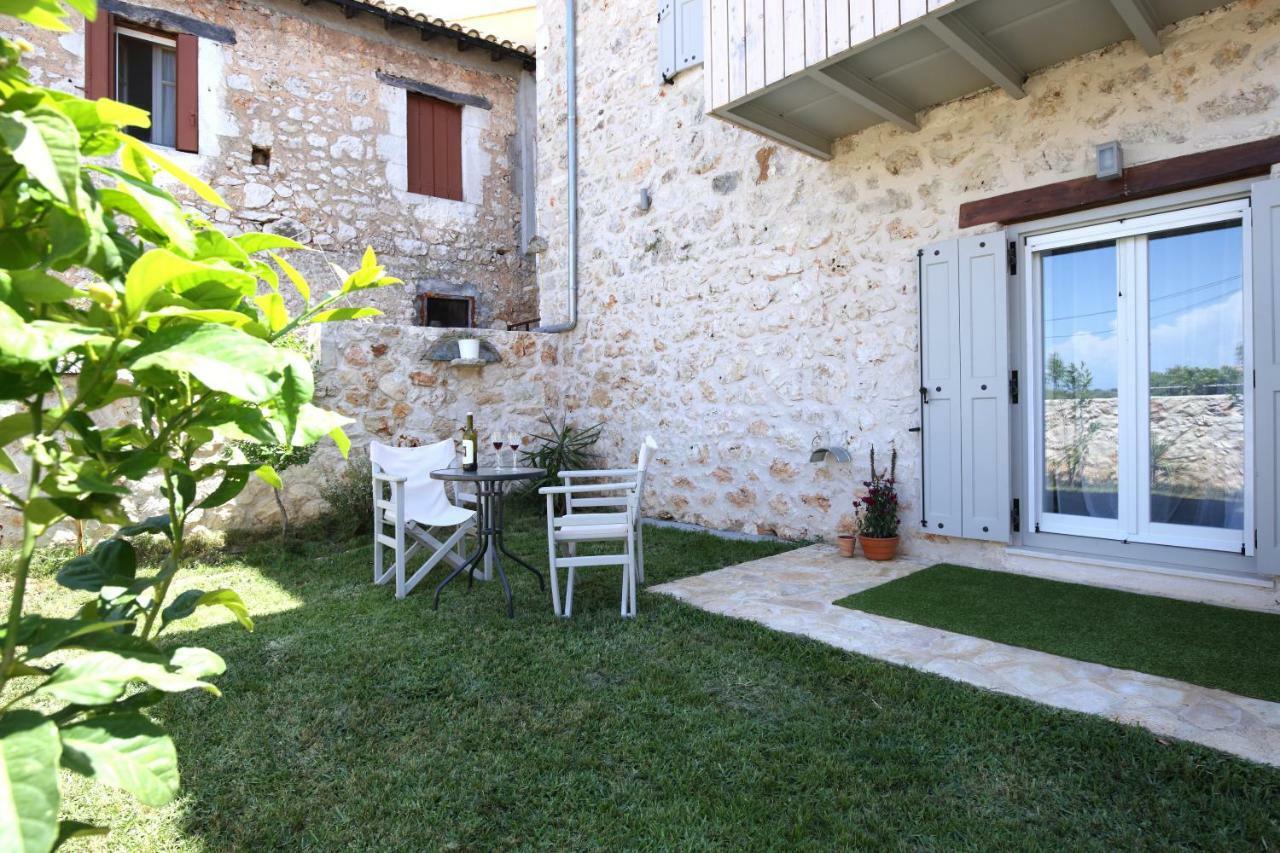 Ferienwohnung Casa Ovata Tsoukaládhes Exterior foto